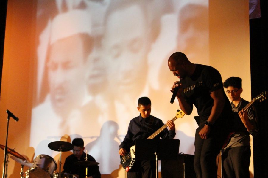 Mr.+Mason+and+the+jazz+band+perform+at+the+Black+History+Month+assembly.+