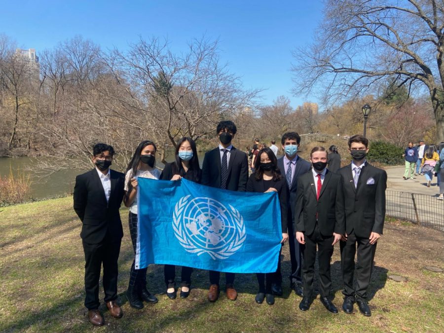 FLHS Model UN Wins Four Awards at the National High School Model UN Conference